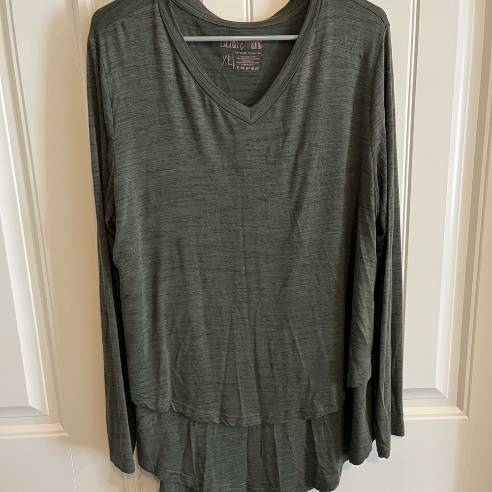 Latched Mama Long Sleeve V-Neck Nursing Tee
